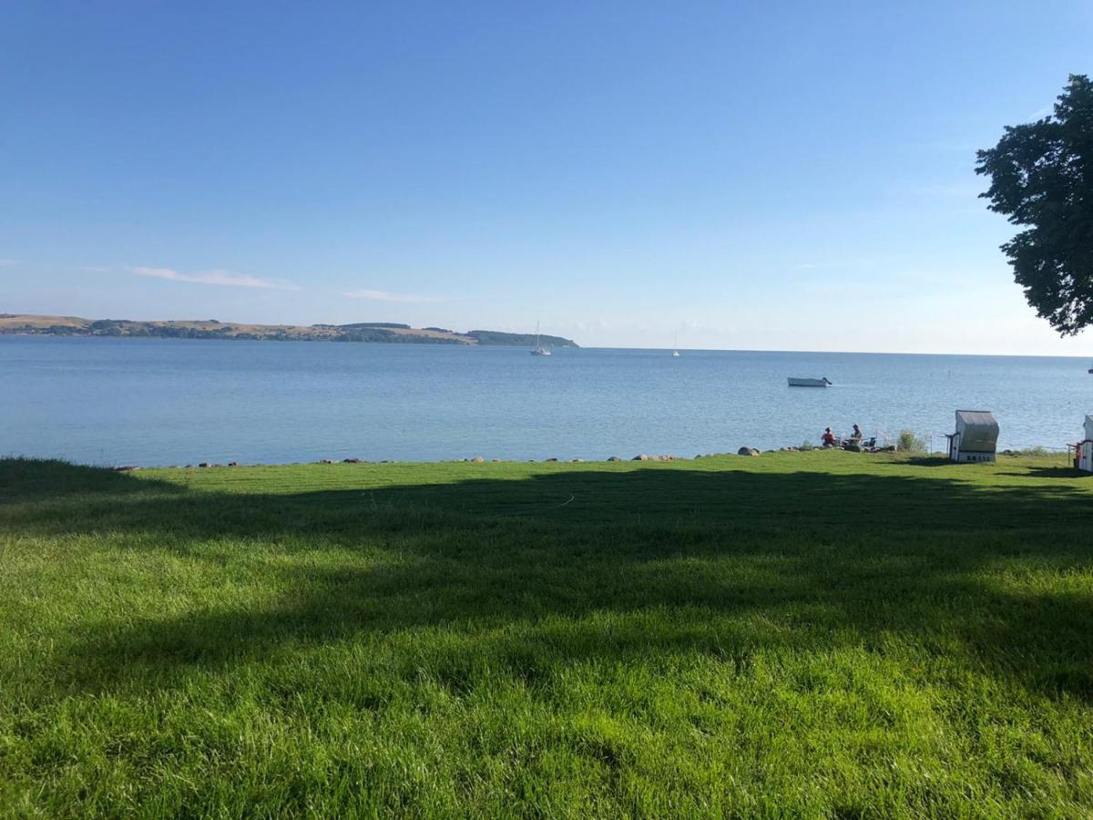 Moewenblick Ruegen Mit Meerblick, Sauna Und Kamin Apartment